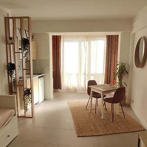 apartment-cannes-croisette.fr-provencehotel.com/